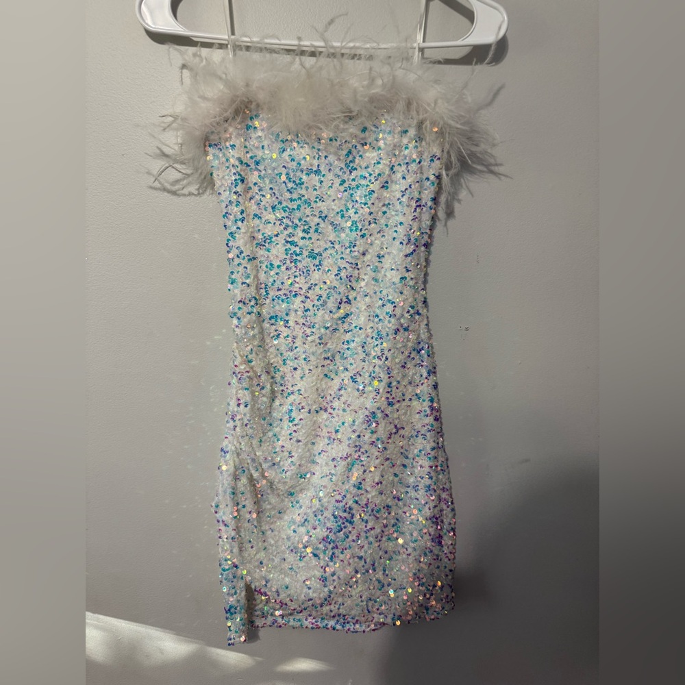 Windsor STRAPLESS Sequin Dress with Feather Trim - White and Blue